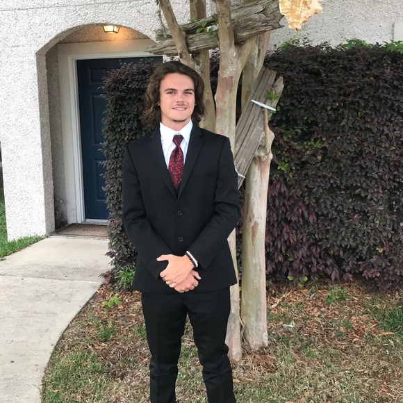 Meet your Posher, Steph - Picture 4 of 11